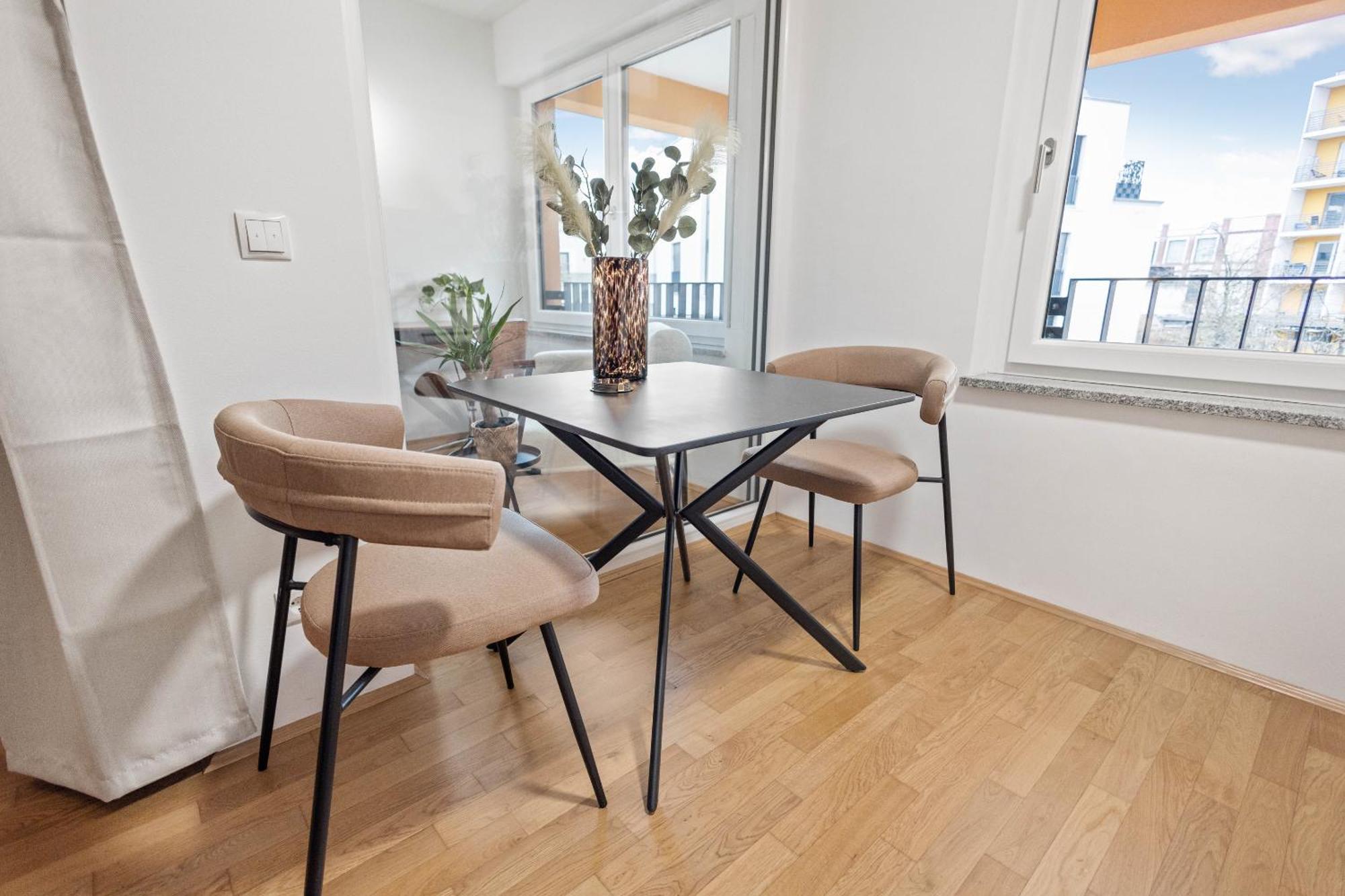 Ma - Cozy 2p - Location - Private Parking Apartment *