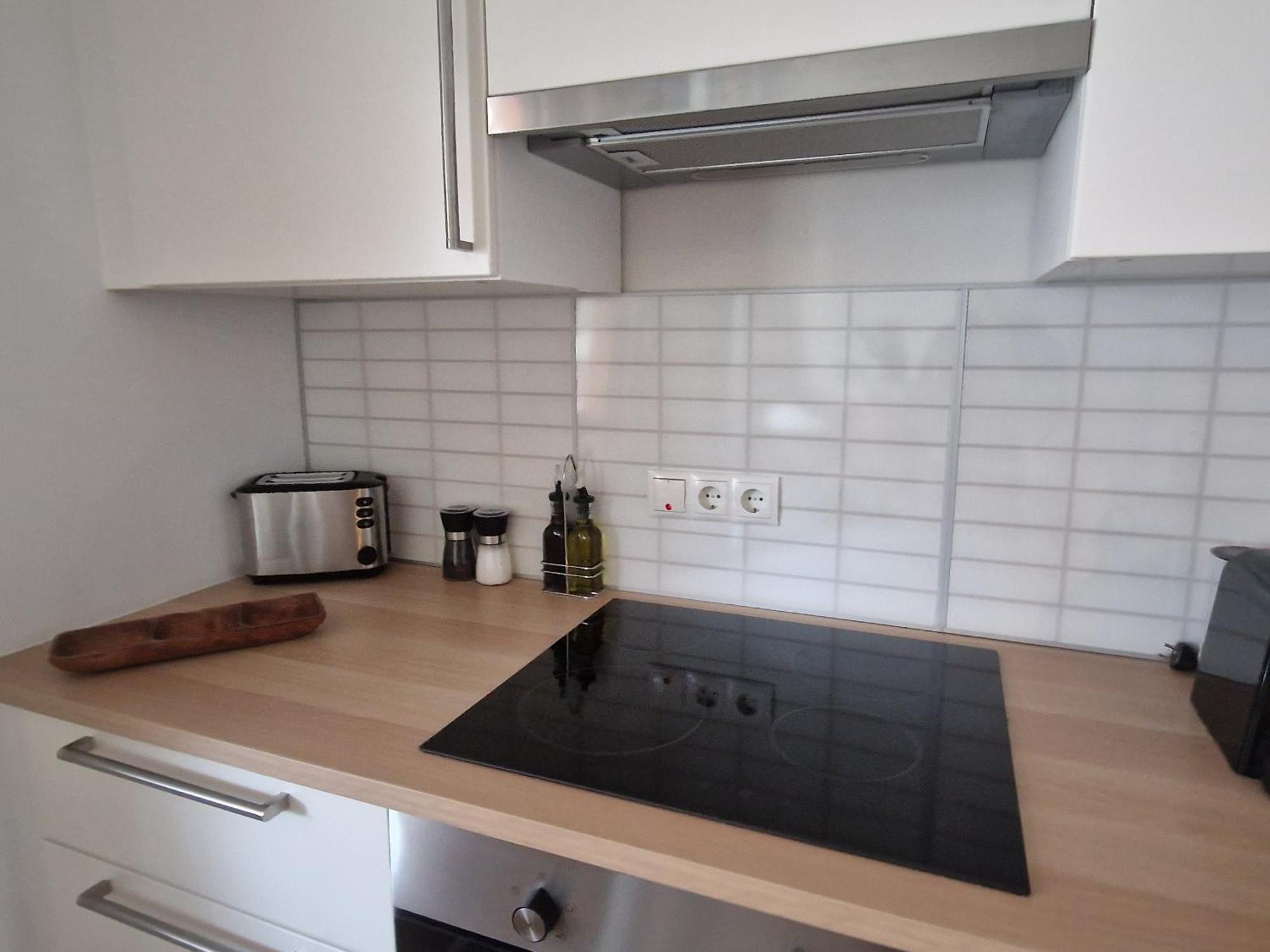 Ma - Cozy 2p - Location - Private Parking Apartment *