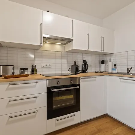 Ma Suite - Cozy Apartment 2P - Best Location - Private Parking Augsburg Exterior foto